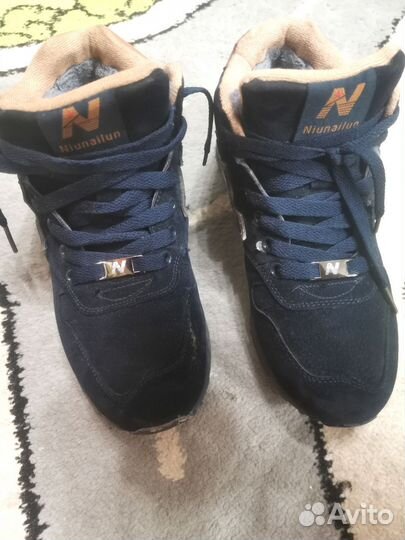 Кроссовки зимние 38 размер