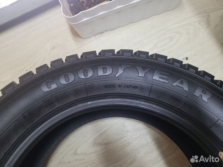 Goodyear UltraGrip Ice 3 185/65 R15