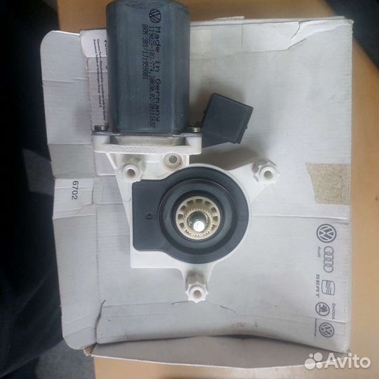 Моторчик стеклоподъемника passat б5