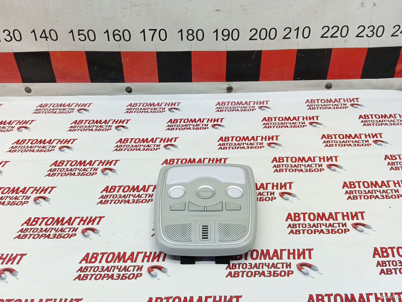 Плафон потолочный салонный Хавал М6