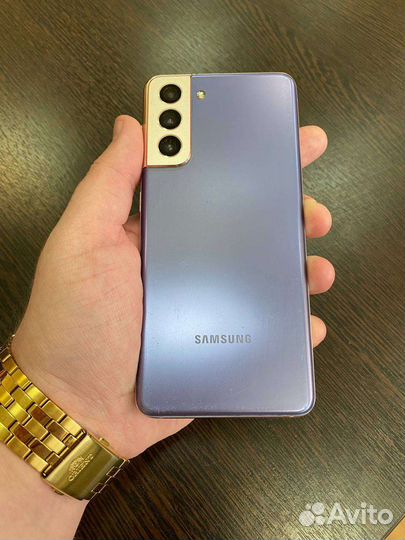 Телефон Samsung galaxy s21