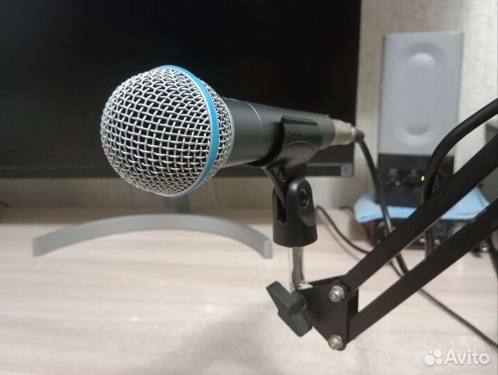 Shure Beta 58A вокальный микрофон