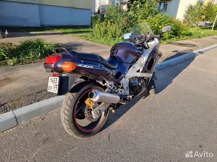 Kawasaki zzr 400-2