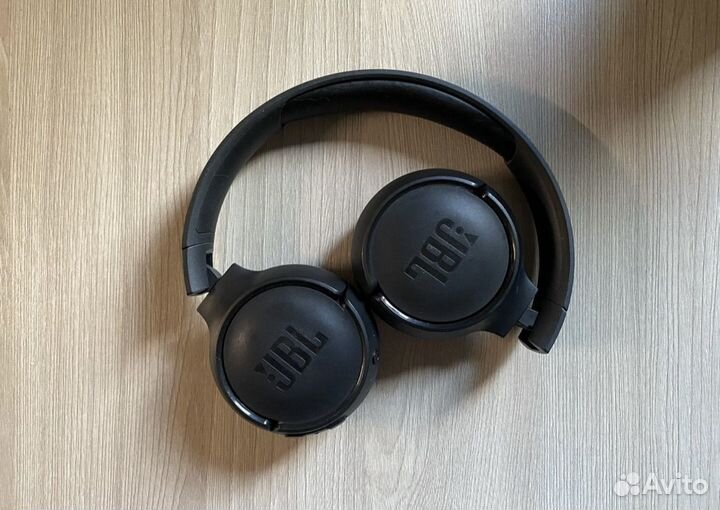 Беспроводные наушники JBL tune 590bt