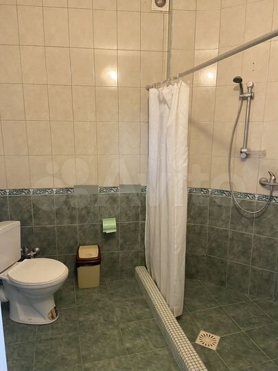 Комната 15 м² в 7-к., 1/3 эт.