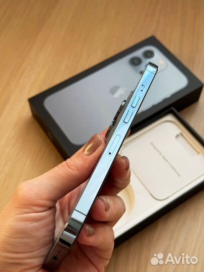 iPhone 13 Pro, 256 ГБ