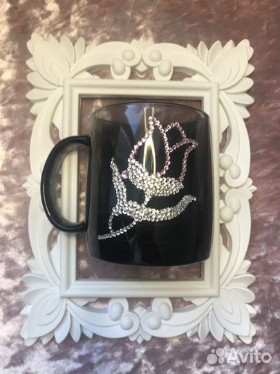 Кружка с декором из кристаллов Сваровски 