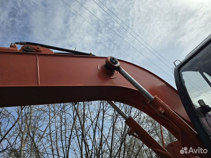 Колёсный экскаватор Твэкс ЕК-12, 2011