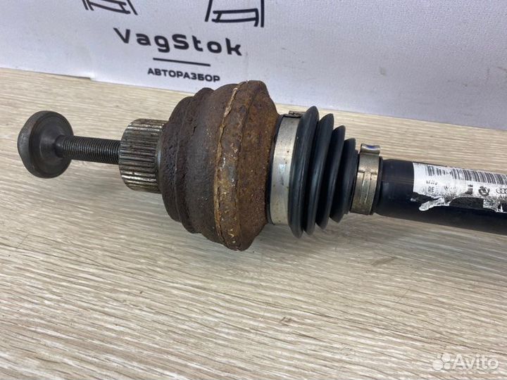 Привод задний задний левый Audi A6 C7 C7 4G 2.8