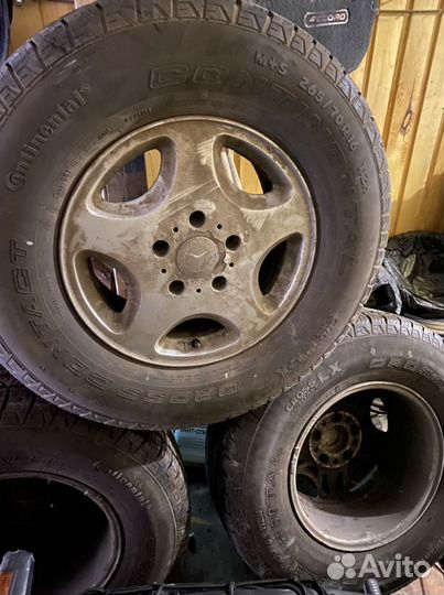 R16 Continental ContiCrossContact LX 265/70, PCD 5x100 DIA 472