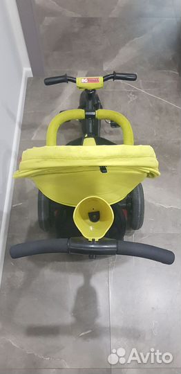 Трехколесный велосипед с ручкой