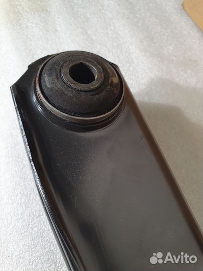 Рычаг задний нижний HummerH2 Cadillac Tahoe GMT900