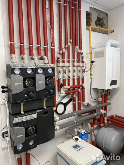 Сантехник на Античном