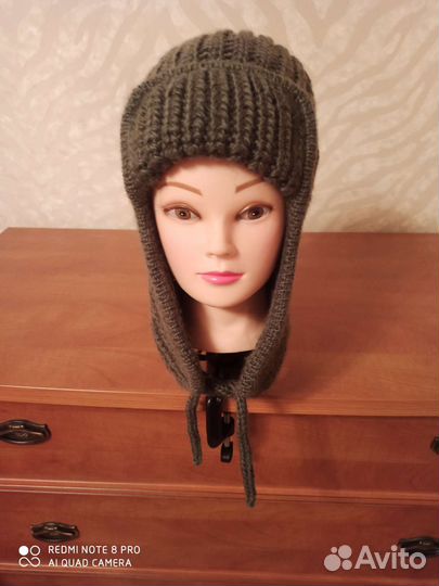 Вязаная мужская шапка ушанка