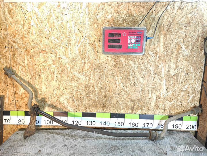 Стабилизатор передний E 124