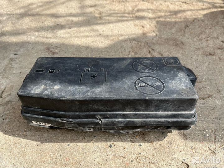 Блок предохранителей Chevrolet Captiva