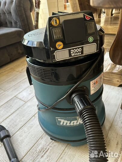 Продаю пылесос