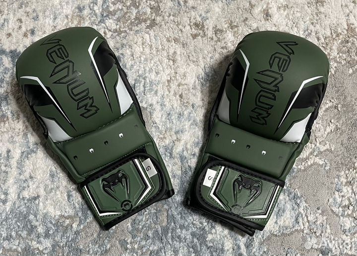 Перчатки мма крабы венум кожа зам