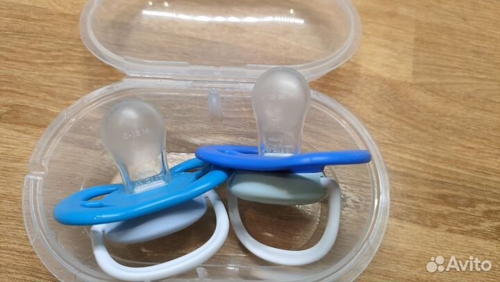 Пустышка avent от 0 до 6 и от 6 до 18 месяцев