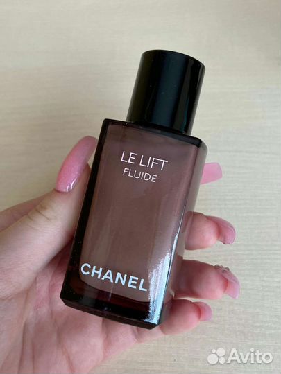 Флюид Chanel для упругости кожи
