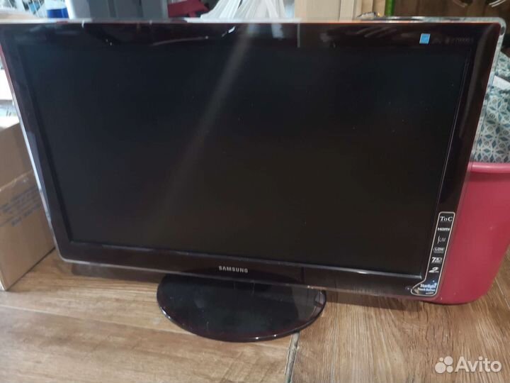 Монитор samsung