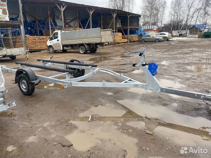 Прицеп лодочный размер 5974*2240*1199 мм