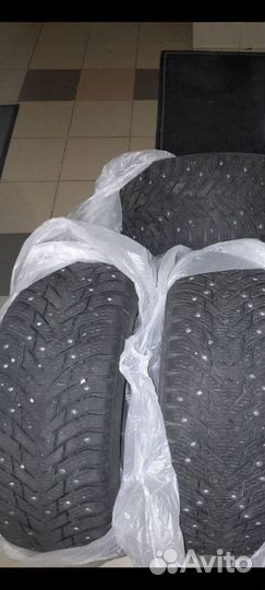 Nokian Tyres Hakkapeliitta 8 235/55 R17