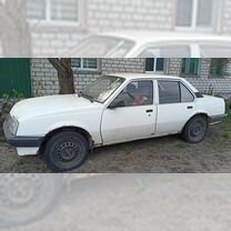 Opel Ascona 1.6 MT, 1986, 200 000 км, с пробегом, цена 150 000 руб.