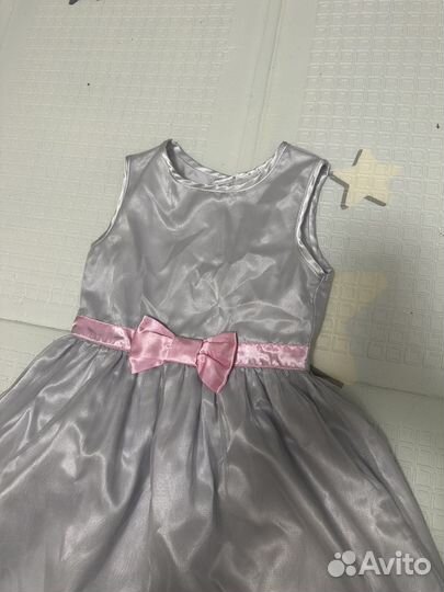 Платье на девочку 104-110