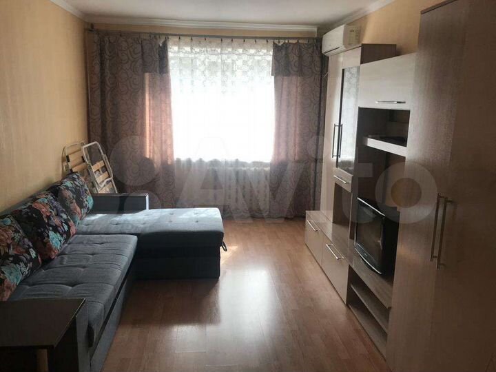 2-к. квартира, 48 м², 1/5 эт.