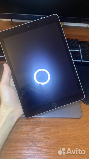 iPad 2017 (5-го поколения) 32гб Space Gray