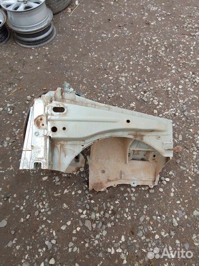 Renault logan 2 четверть