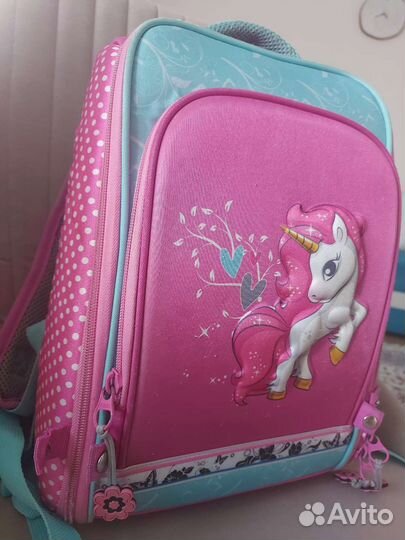 Школьный рюкзак