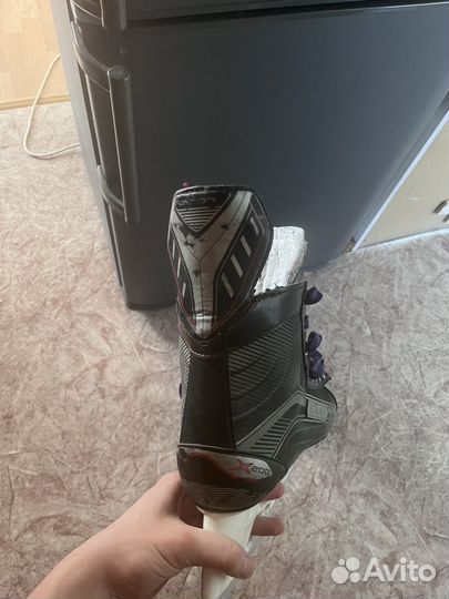 Коньки хоккейные 44 размер bayer