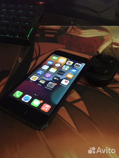 Телефон iPhone 7 128gb