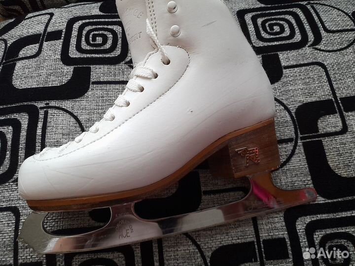 Коньки Risport excellence 225