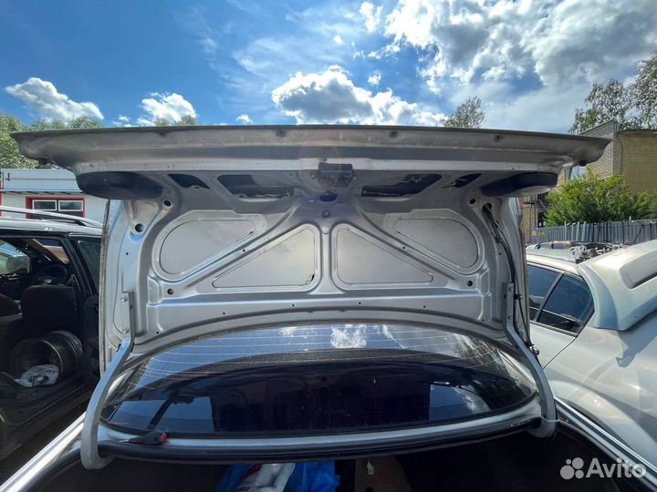 Крышка багажника Toyota Camry SV40