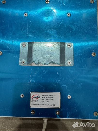 Репитер PicoCell 1800 с антеннами