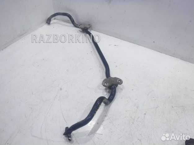 Стабилизатор передний