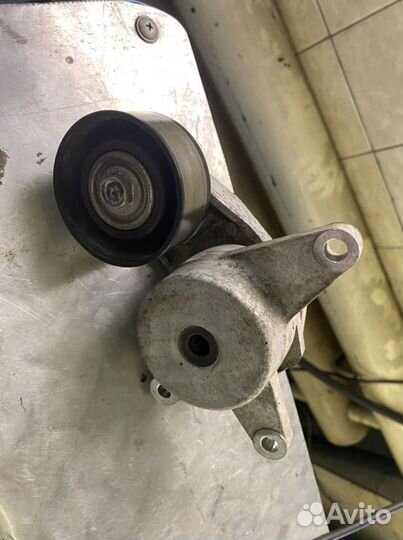 Натяжнойролик Hyndai Solaris2