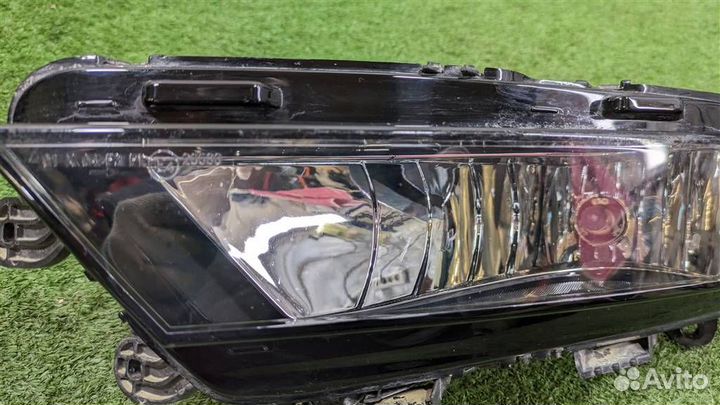 Птф передняя левая Skoda Octavia 3 2017