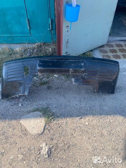 Передний бампер москвич 2141
