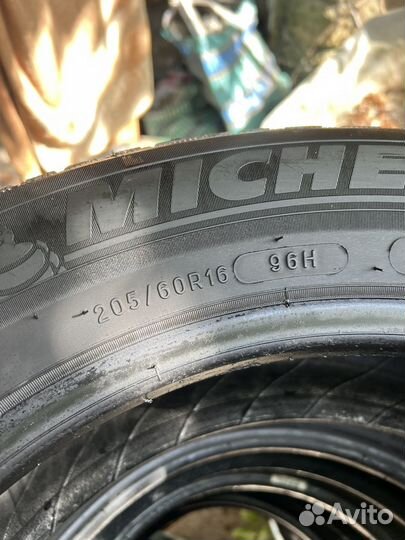 Michelin Alpin 5 205/60 R16