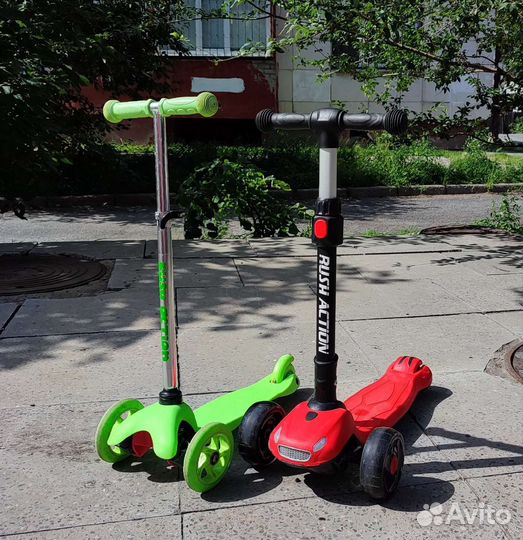 Трехколесный самокат-малютка