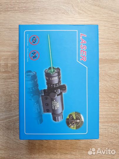 Лазерный целеуказатель (зеленый луч)
