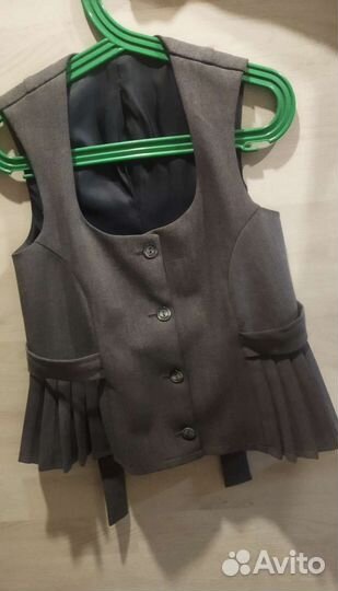 Жилетка Bosser на девочку, размер 128