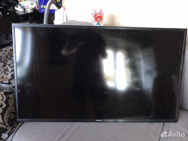 Телевизор samsung