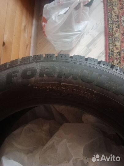 Pirelli Formula Ice 215/60 R17