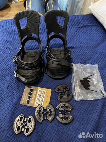 Крепления для сноуборда burton cartel M