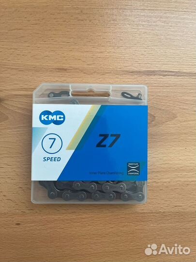 Цепь для велосипеда на 7 скоростей KMC Z7